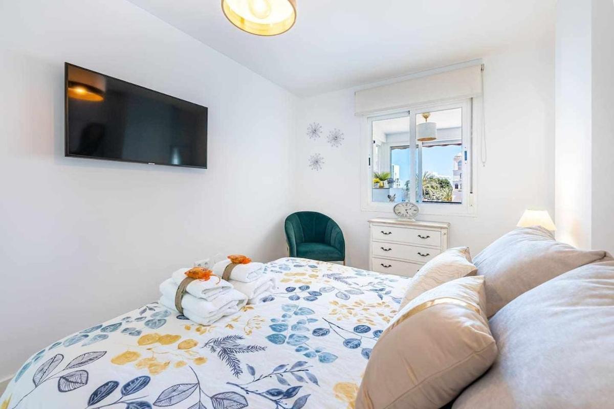797 Holiday Rentals - Lujoso Apartamento En Arroyo Con Piscina Benalmádena Exteriör bild