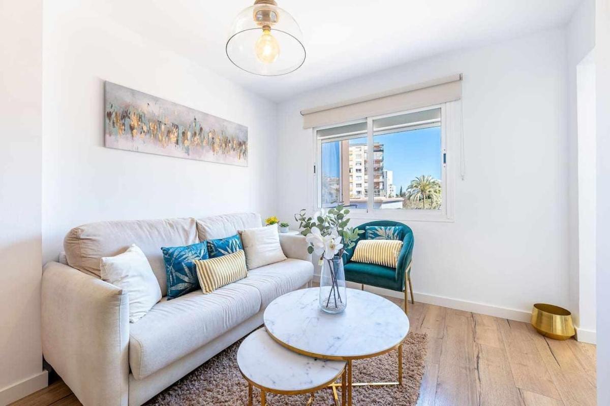 797 Holiday Rentals - Lujoso Apartamento En Arroyo Con Piscina Benalmádena Exteriör bild
